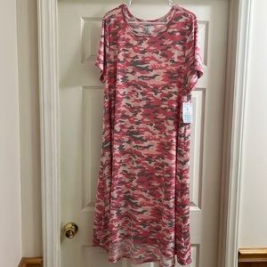 LuLaRoe “Carly” dress
